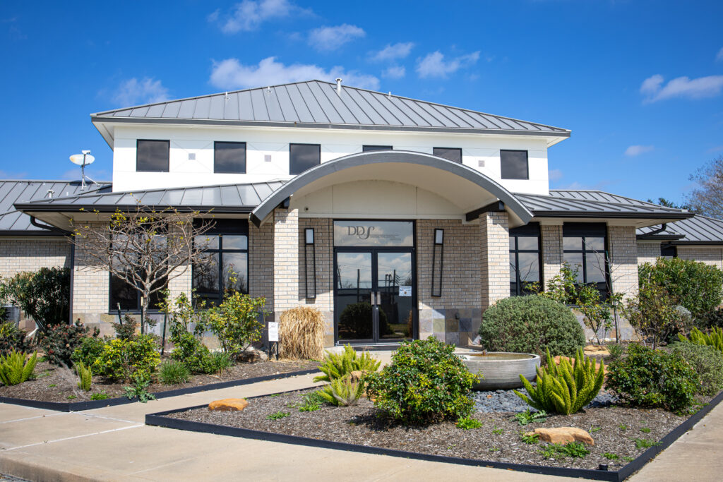 Dentist Lake Jackson TX